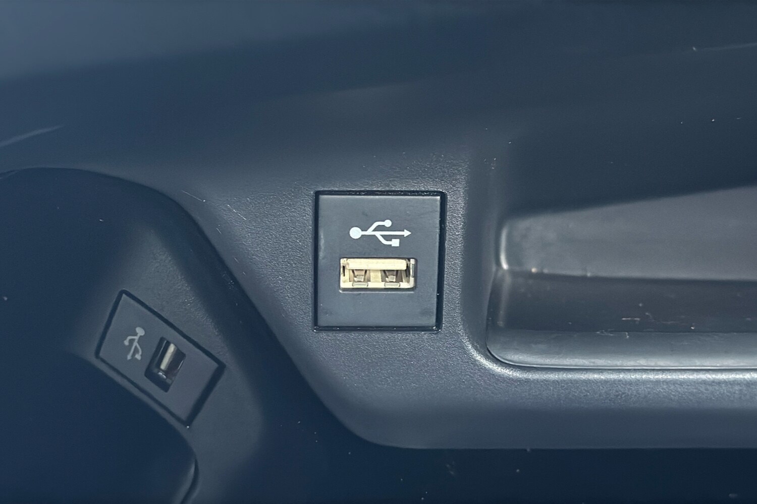 Used Toyota C-HR 2023 for sale - 76004048: Photo 22