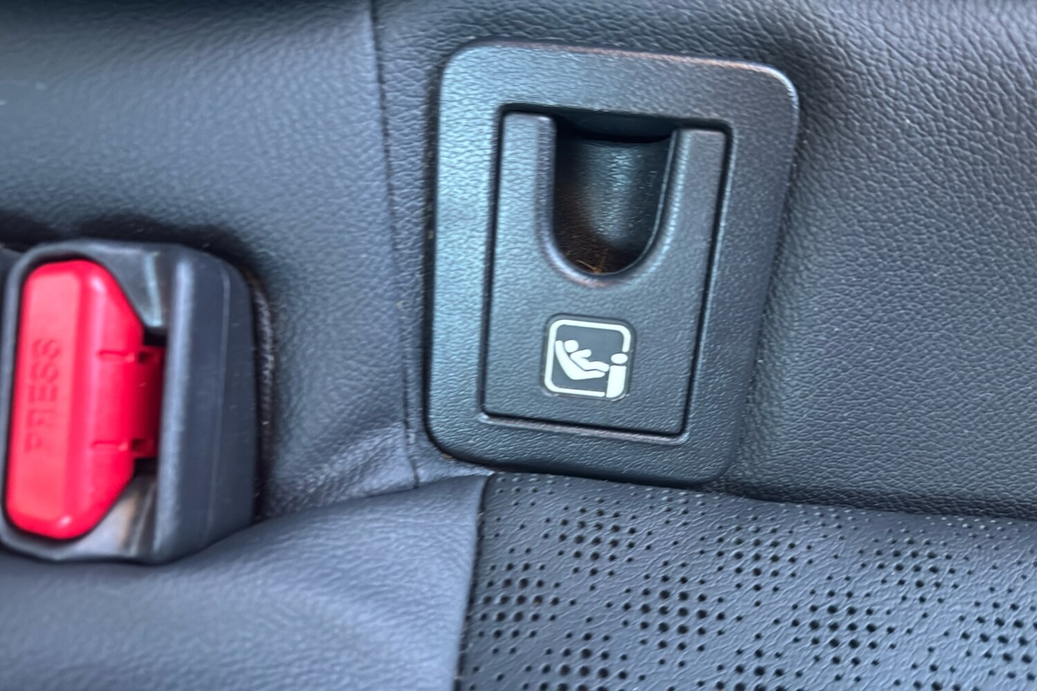 Used Toyota C-HR 2023 for sale - 76004048: Photo 39