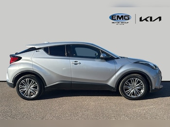 Used Toyota C-HR 2023 for sale - 76004048: Photo 4