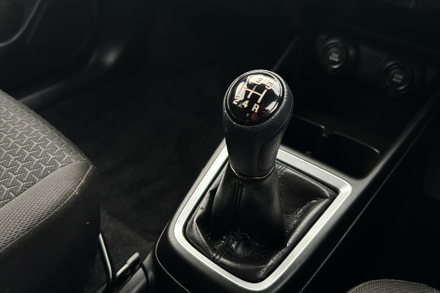 Used Suzuki Swift 2021 for sale - 76436020: Photo 13