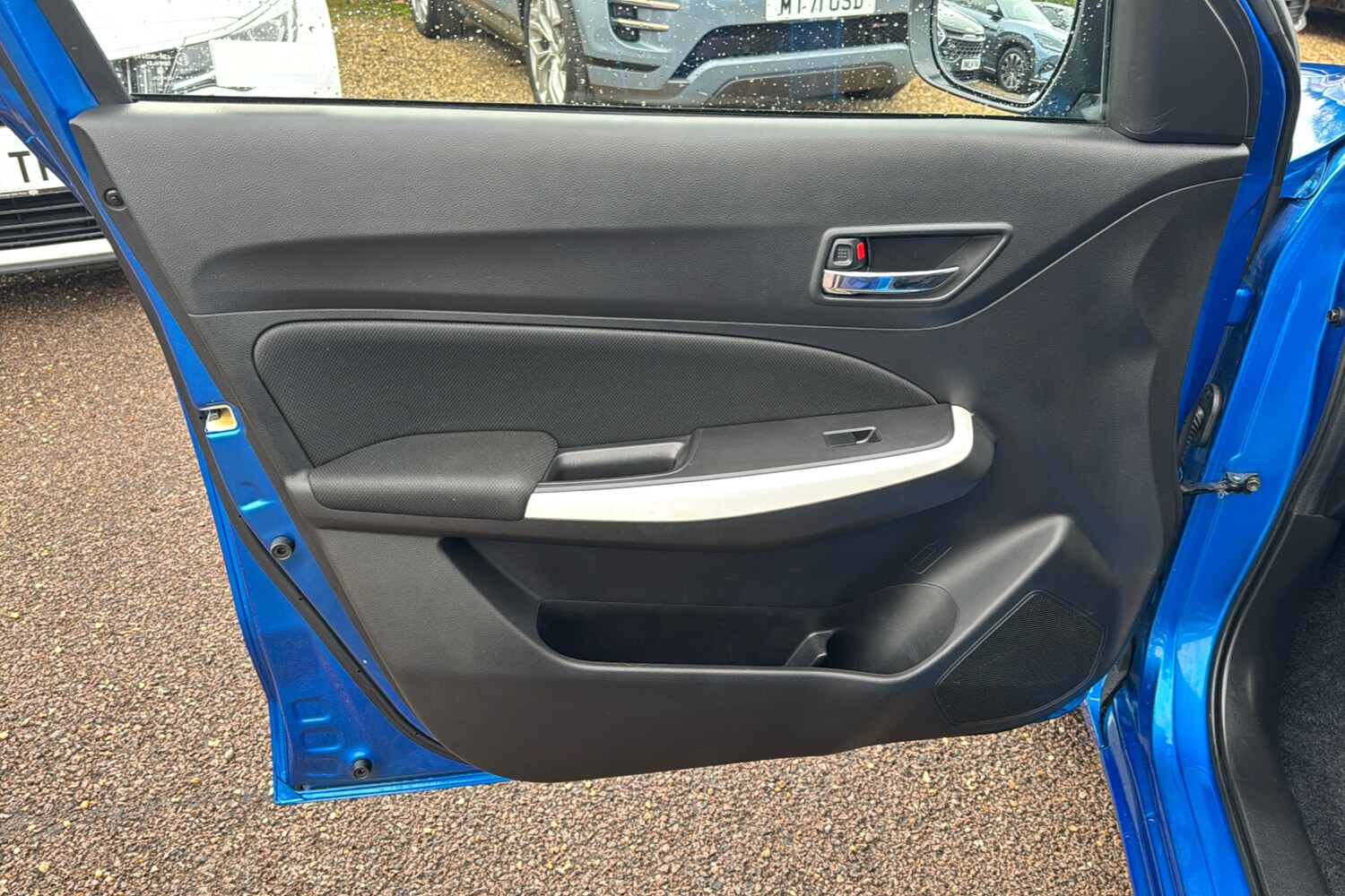 Used Suzuki Swift 2021 for sale - 76436020: Photo 40