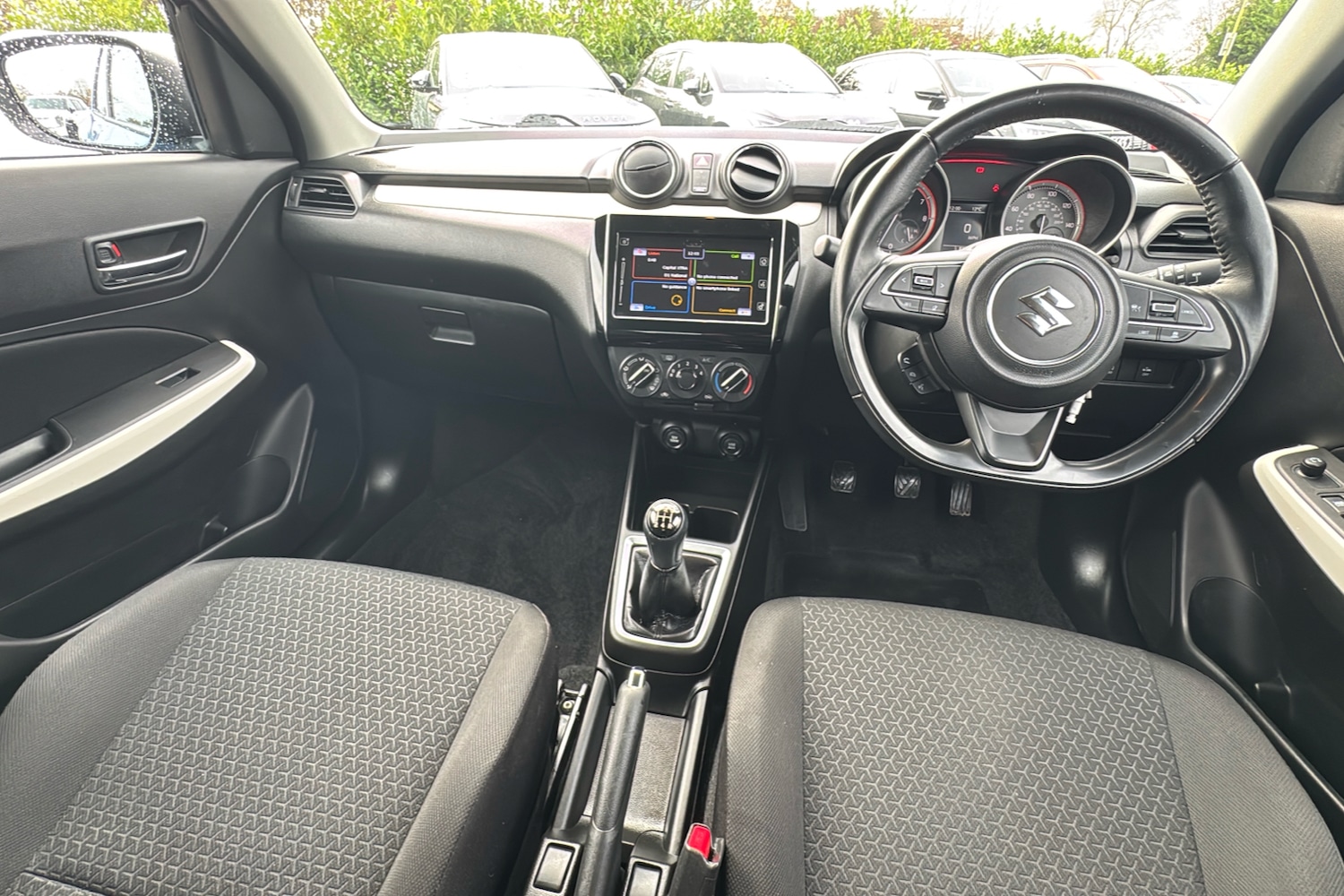 Used Suzuki Swift 2021 for sale - 76436020: Photo 9