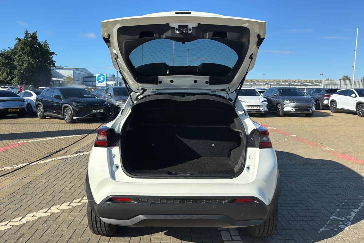 Used Nissan Juke 2020 for sale - 76133387: Photo 19