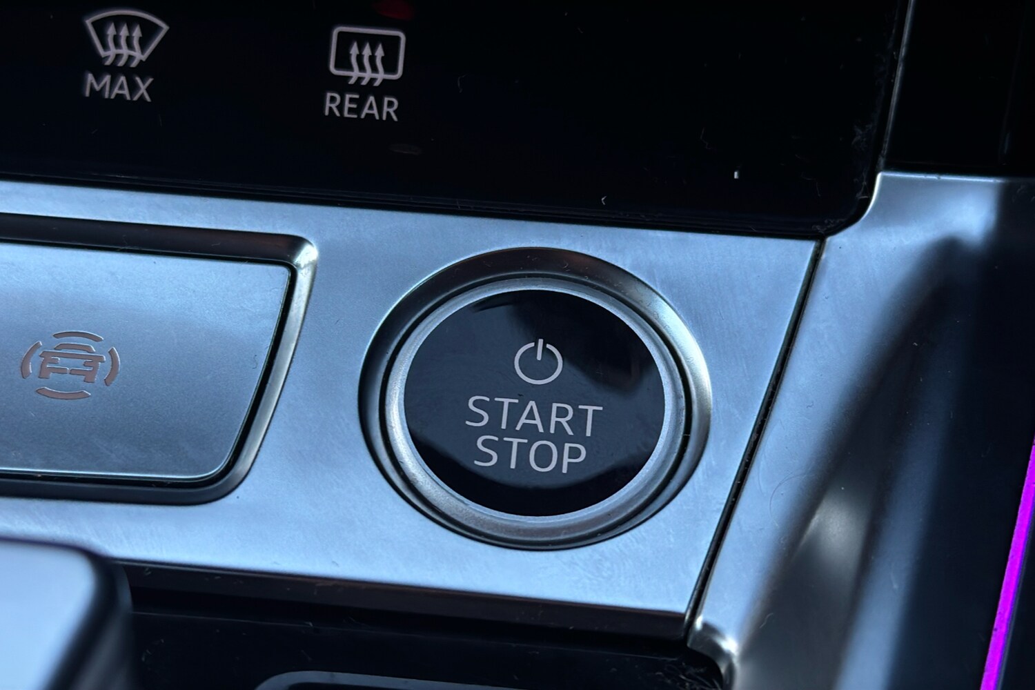 Used Audi Q8 e-tron 2023 for sale - 76955365: Photo 23