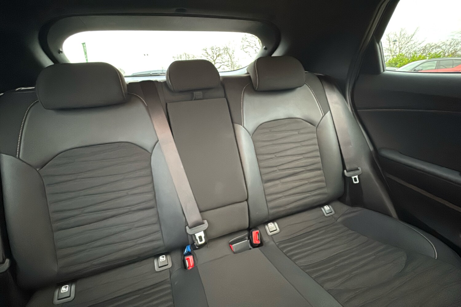 Used Kia XCeed 2025 for sale - 76968247: Photo 12