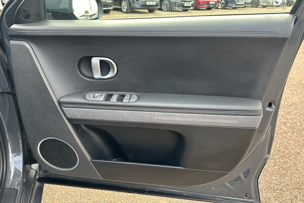 Used Hyundai IONIQ 5 2024 for sale - 76141422: Photo 46