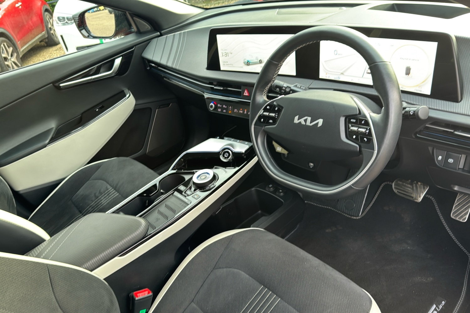 Used Kia EV6 2022 for sale - 76637130: Photo 10