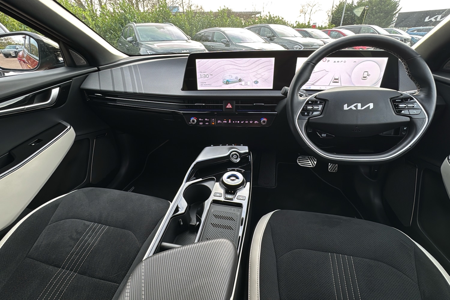 Used Kia EV6 2022 for sale - 76637130: Photo 9