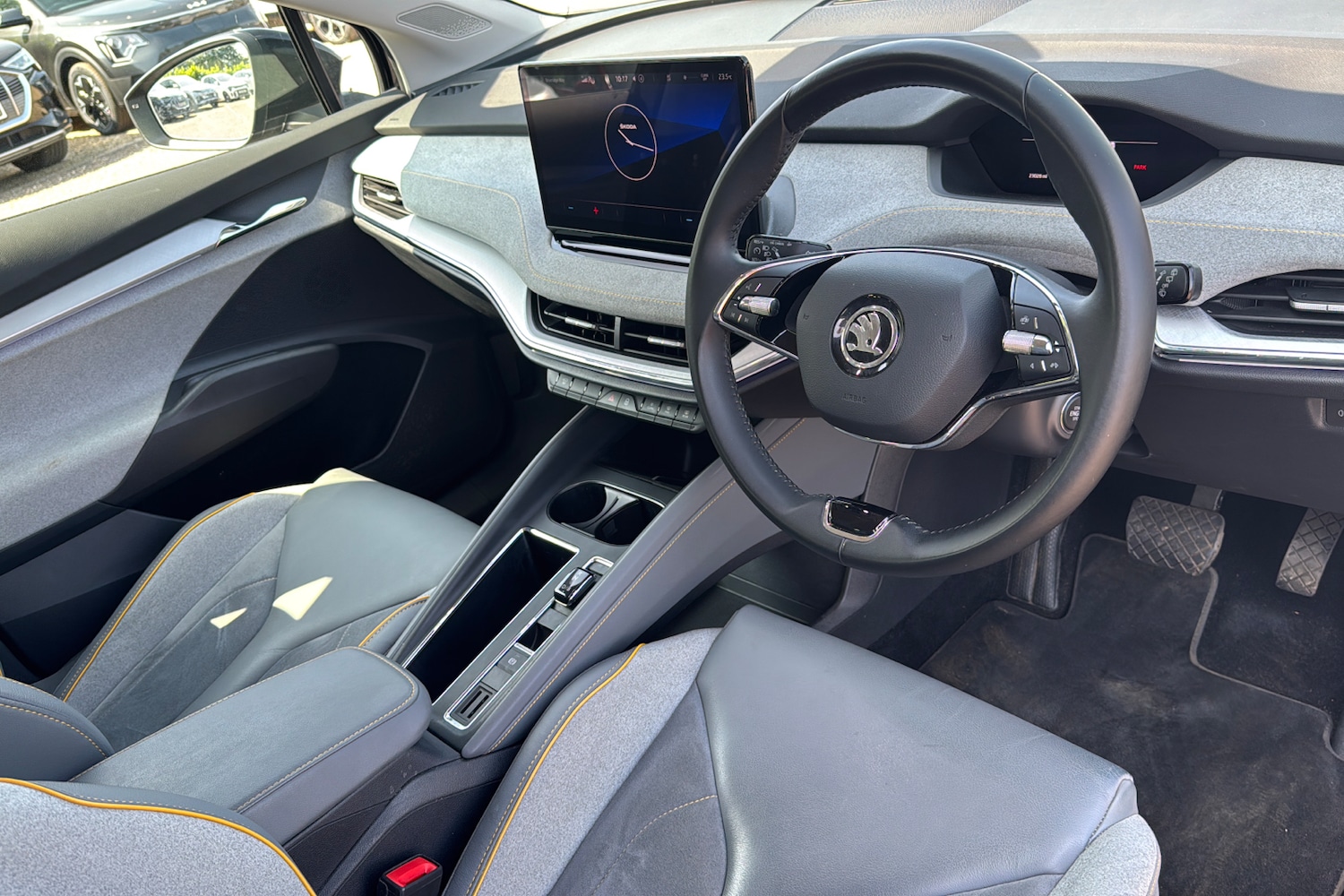 Vehicle 10