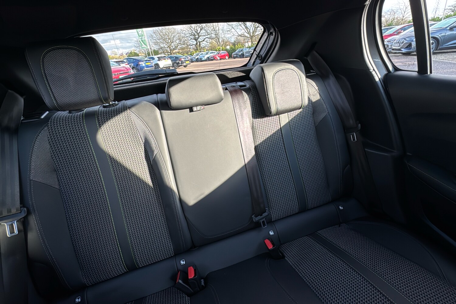 Used Peugeot 208 2022 for sale - 77239968: Photo 12