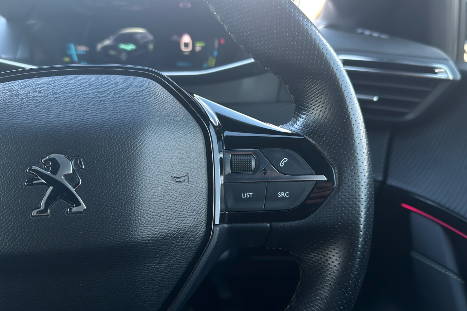 Used Peugeot 208 2022 for sale - 77239968: Photo 18