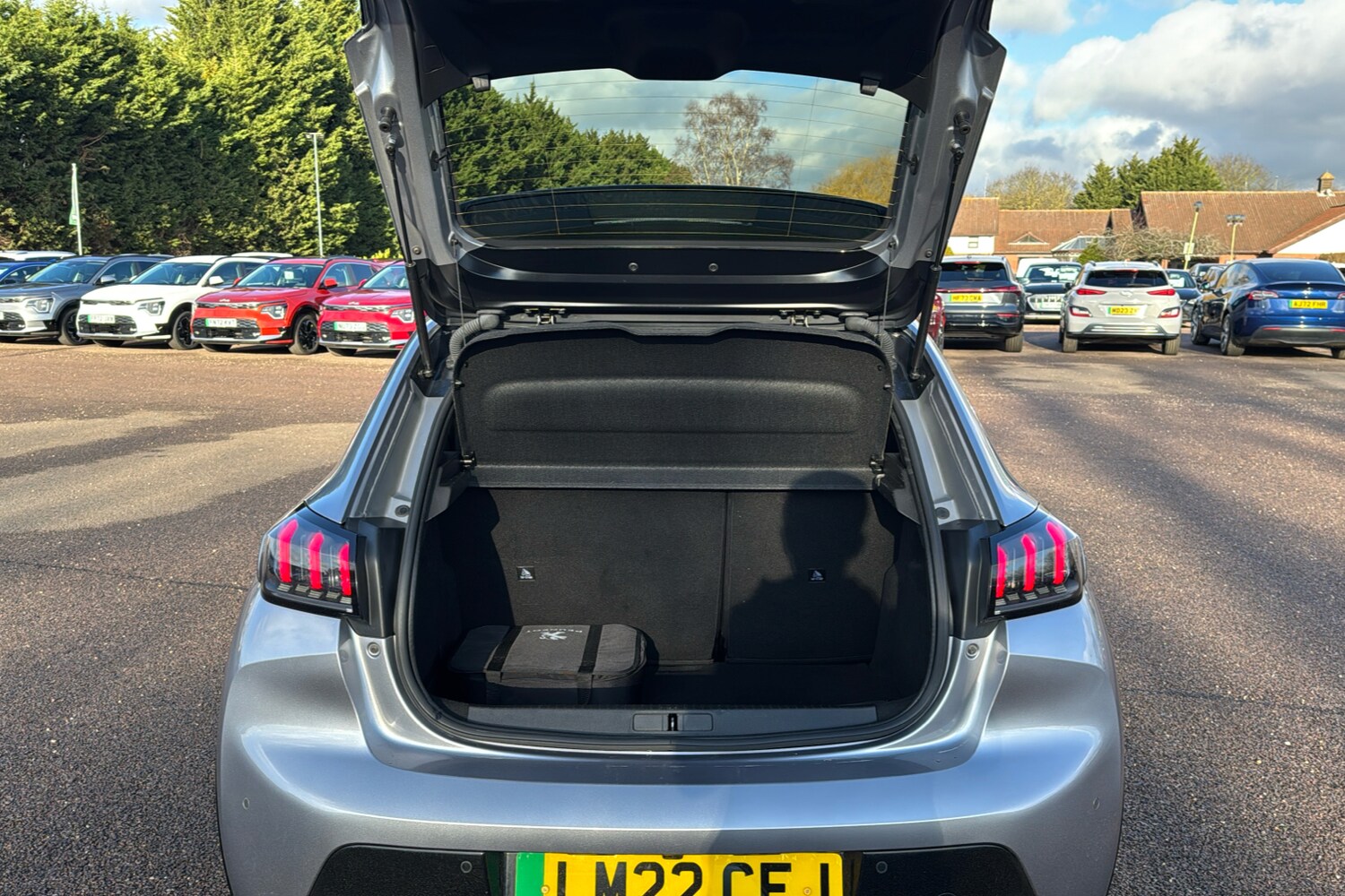 Used Peugeot 208 2022 for sale - 77239968: Photo 19