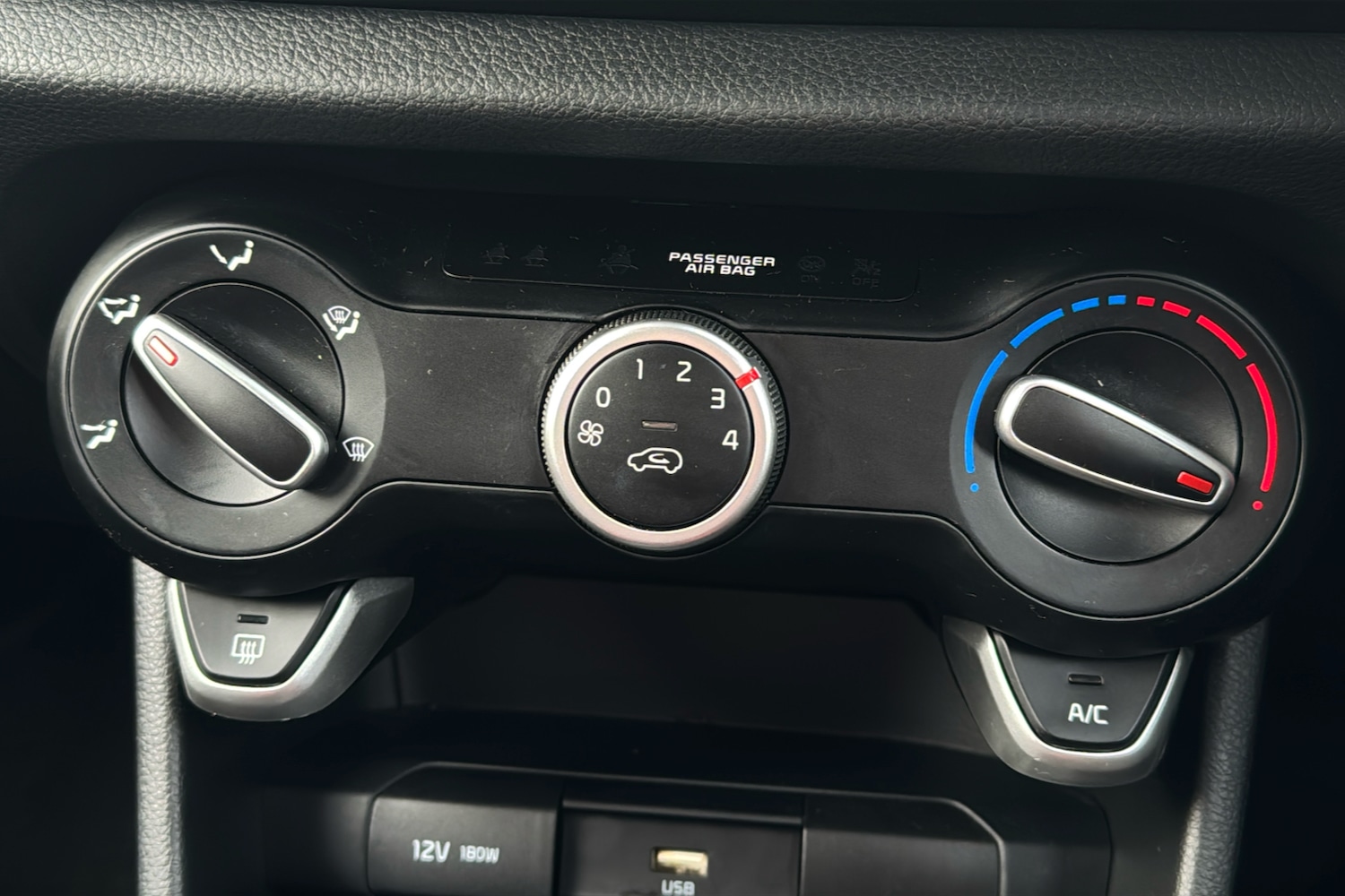 Used Kia Picanto 2024 for sale - 76624850: Photo 16