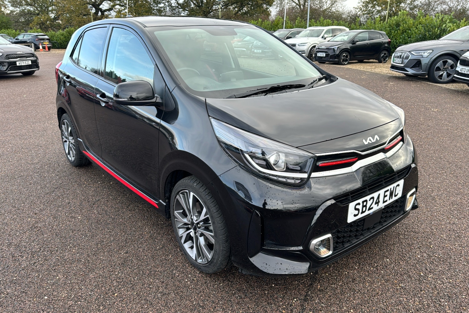 Used Kia Picanto 2024 for sale - 76624850: Photo 32