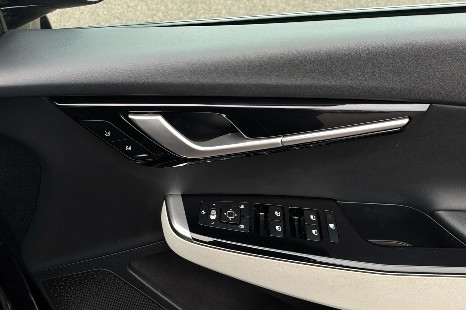 Used Kia EV6 2022 for sale - 77308631: Photo 45