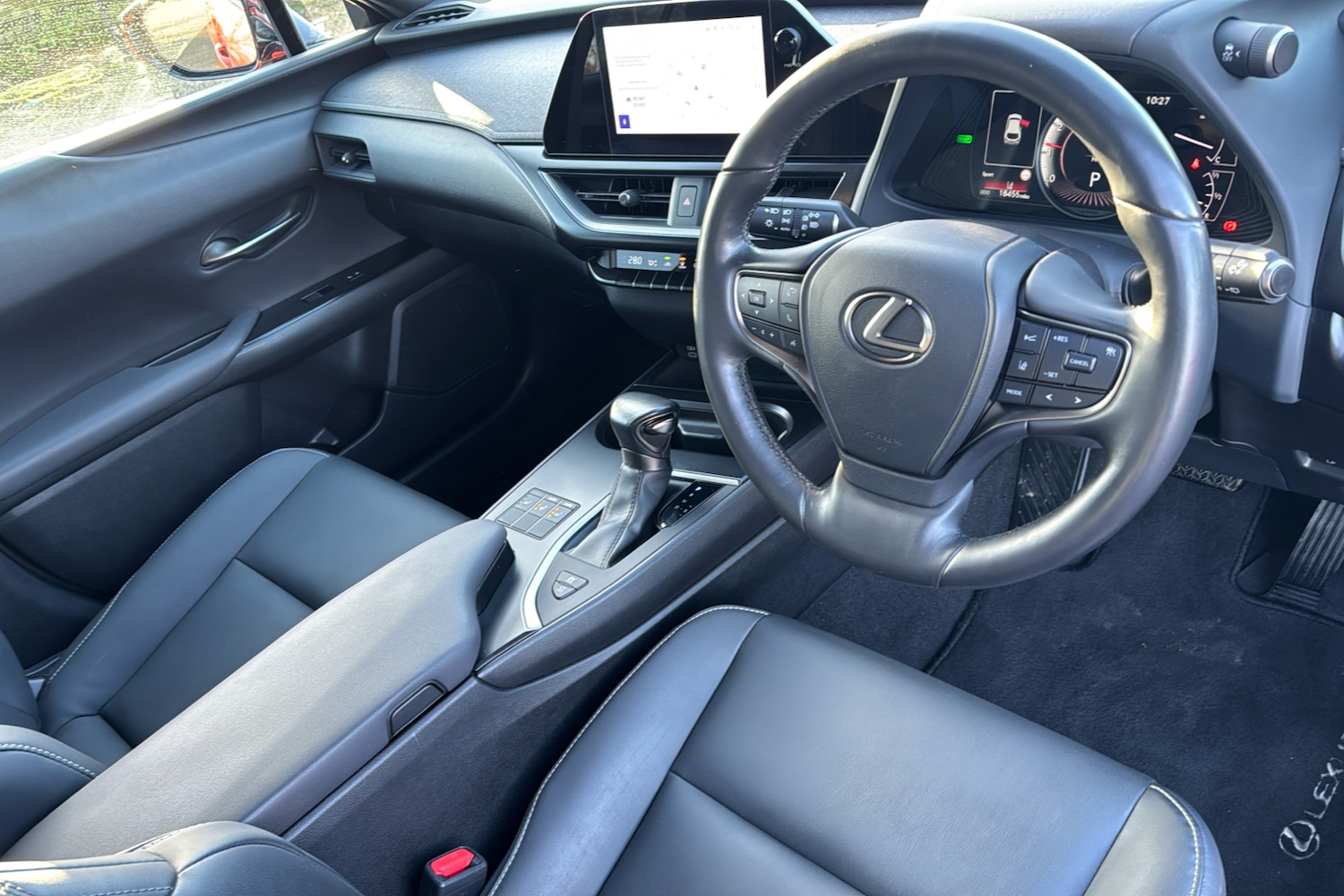 Used Lexus UX 2022 for sale - 76968249: Photo 10