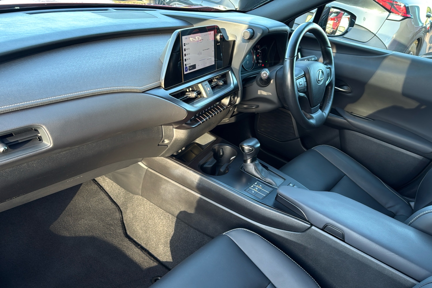 Used Lexus UX 2022 for sale - 76968249: Photo 11