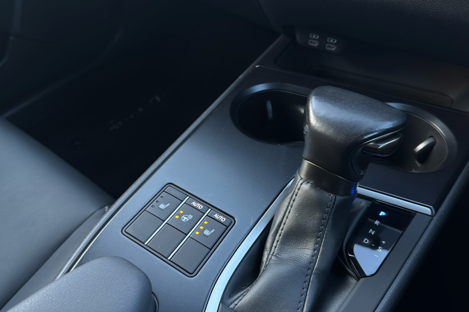 Used Lexus UX 2022 for sale - 76968249: Photo 13