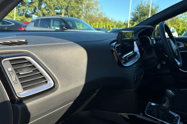 Used Kia XCeed 2025 for sale - 75993583: Photo 42