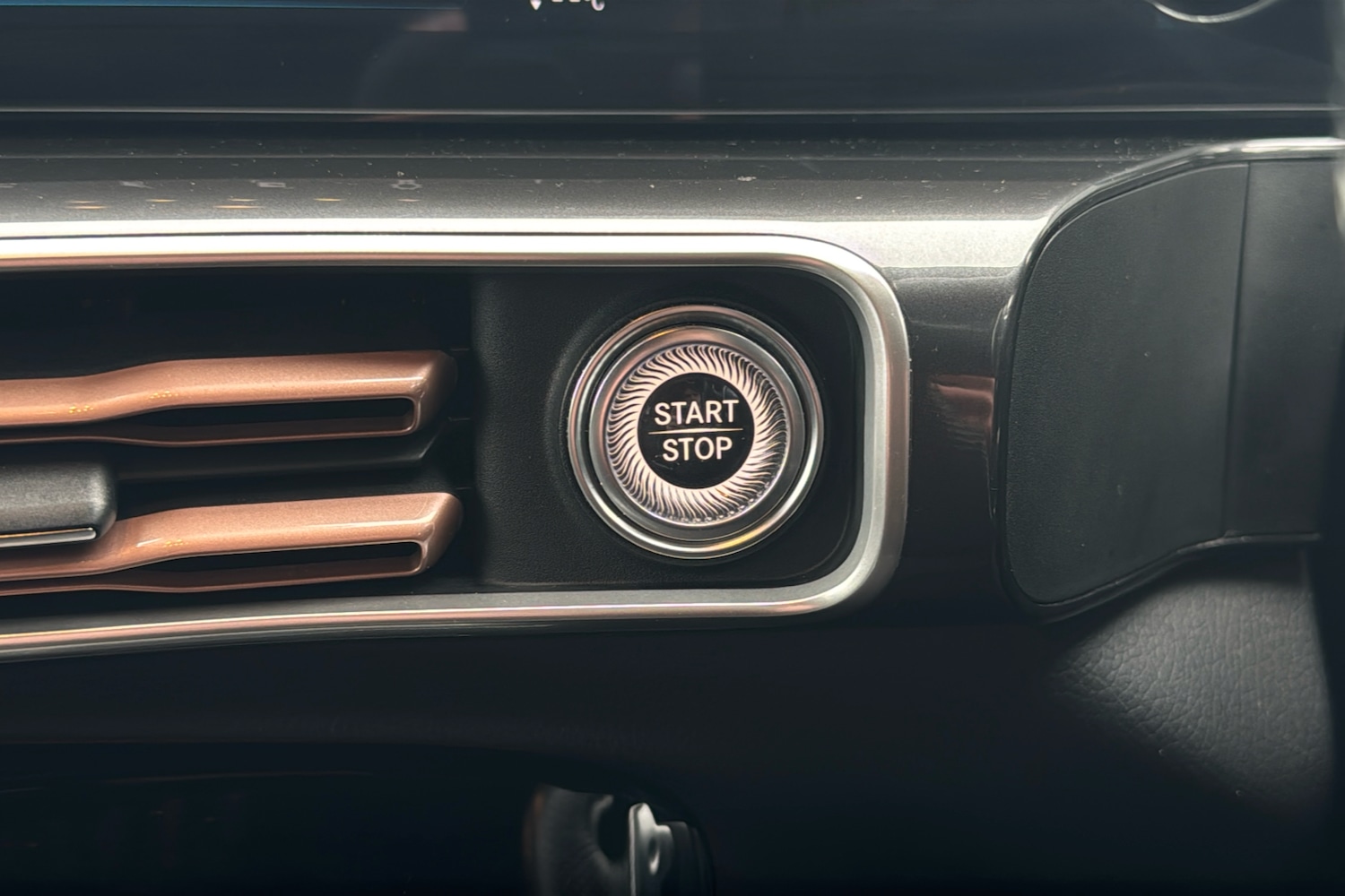 Used Mercedes-Benz EQC 2021 for sale - 76390970: Photo 23