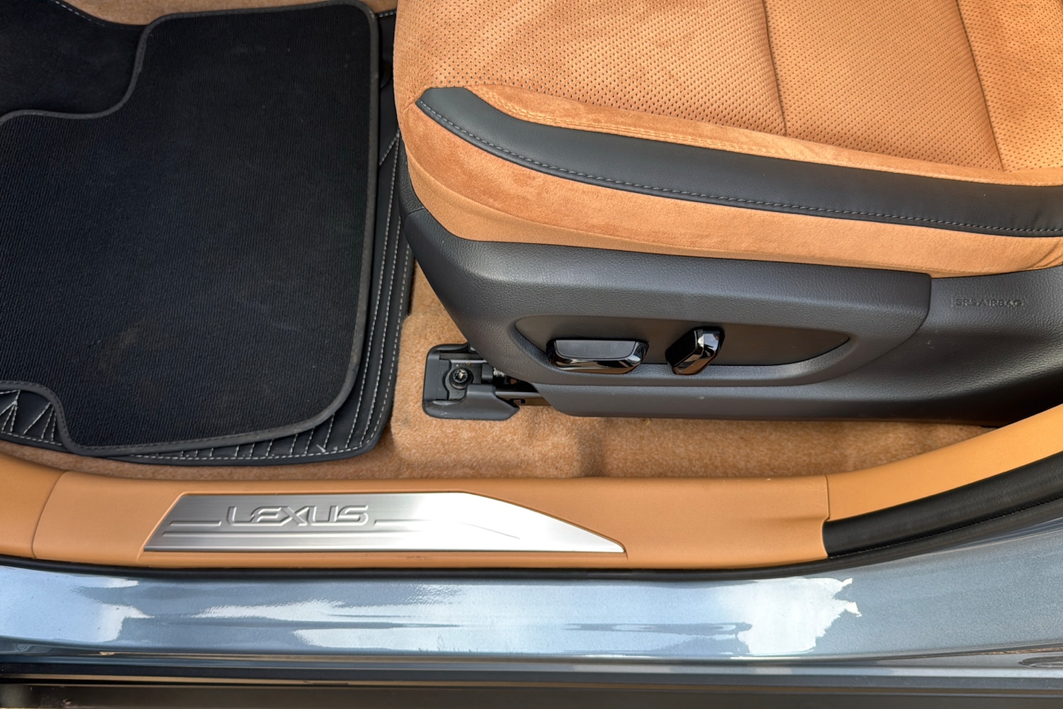 Used Lexus RZ 2024 for sale - 76461064: Photo 44