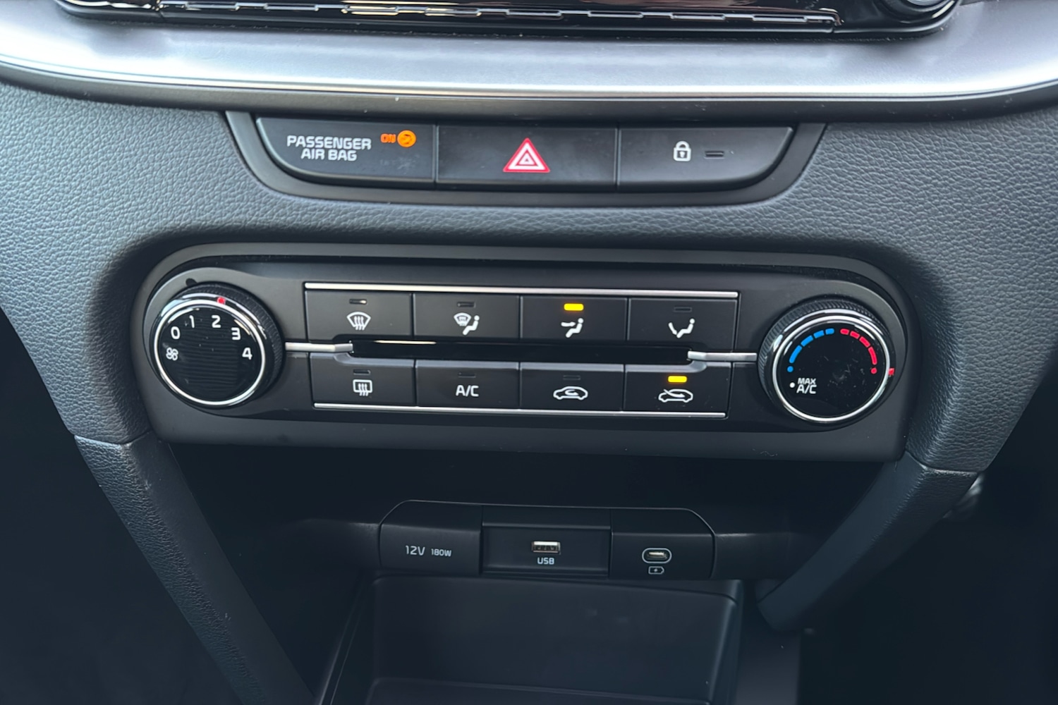 Used Kia Ceed 2025 for sale - 76637133: Photo 16