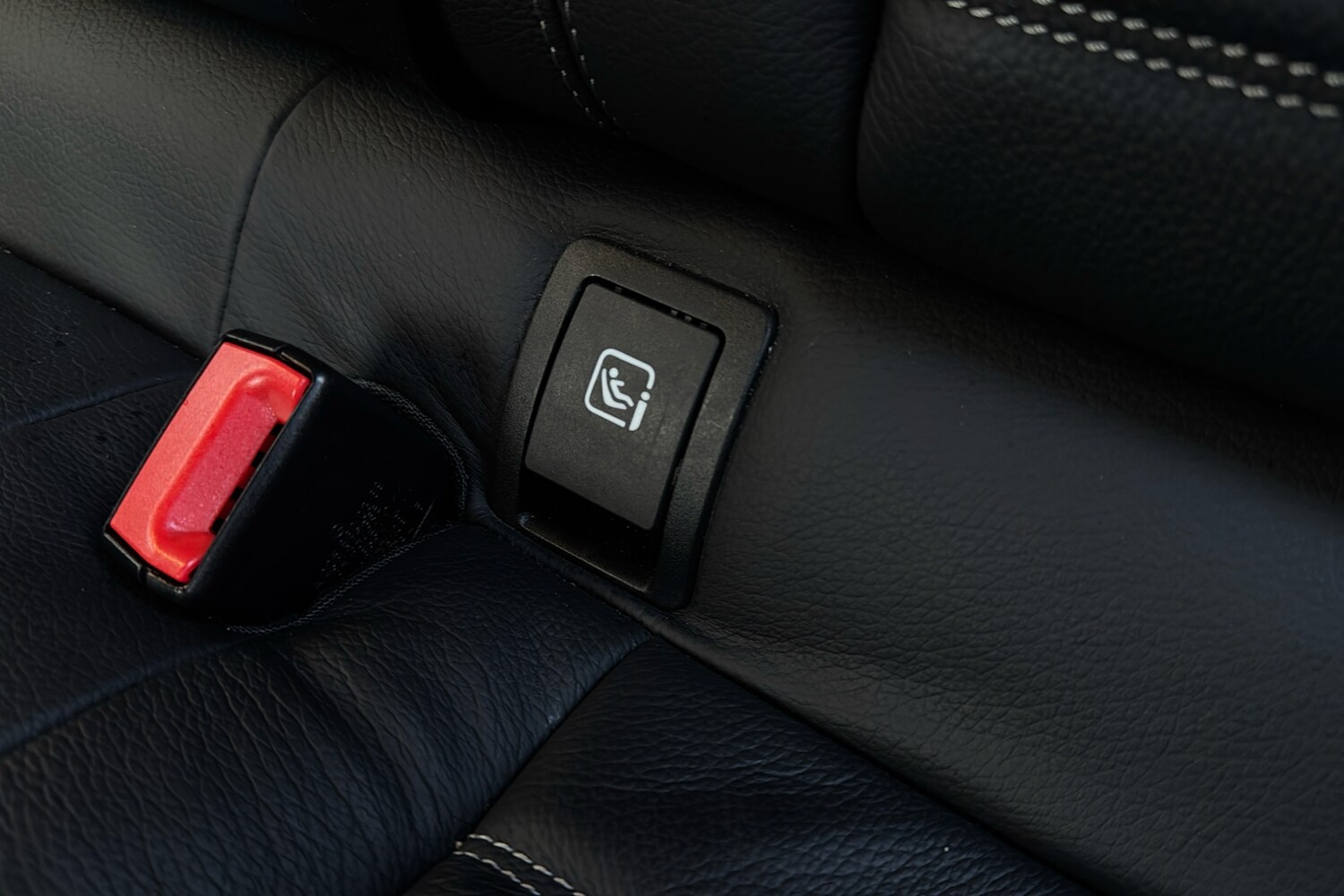 Used Mercedes-Benz EQC 2023 for sale - 77459115: Photo 39