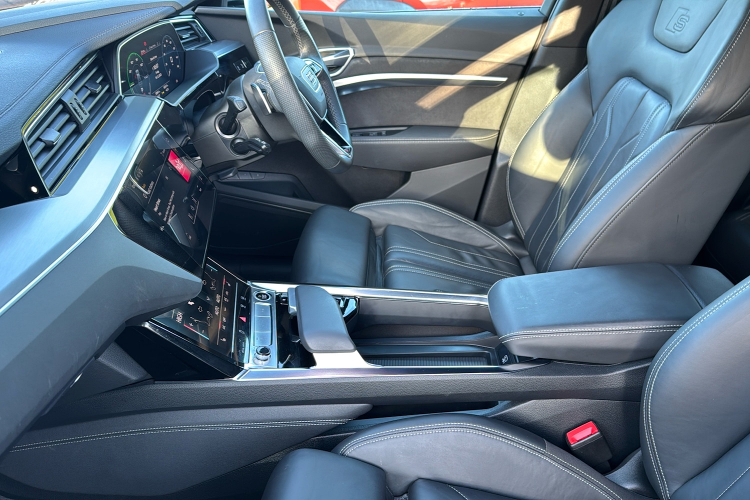 Used Audi e-tron 2022 for sale - 77076883: Photo 45