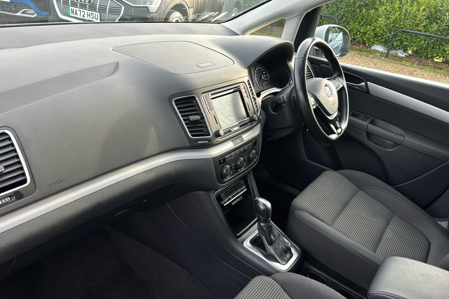 Used Volkswagen Sharan 2021 for sale - 77000382: Photo 11