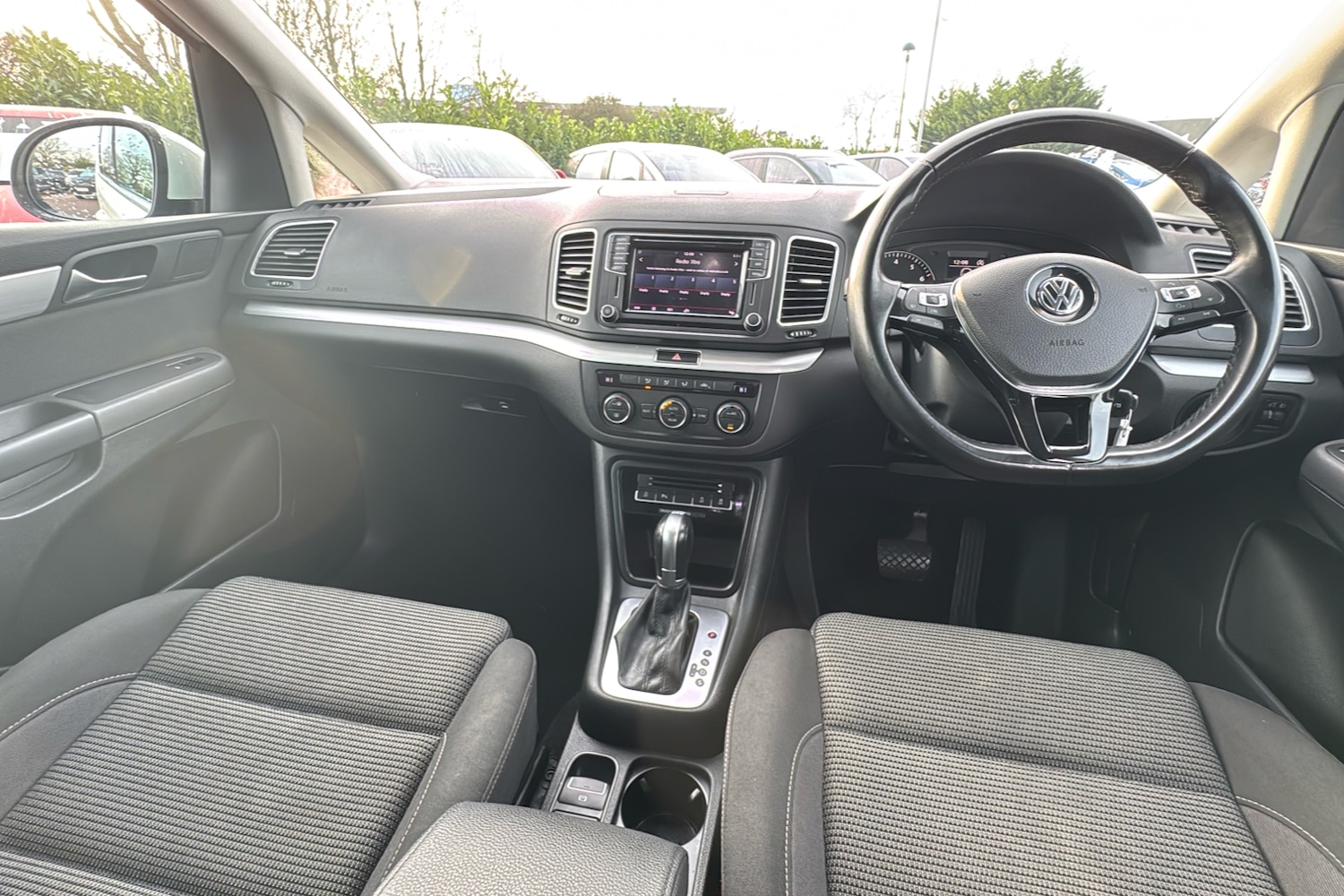 Used Volkswagen Sharan 2021 for sale - 77000382: Photo 9