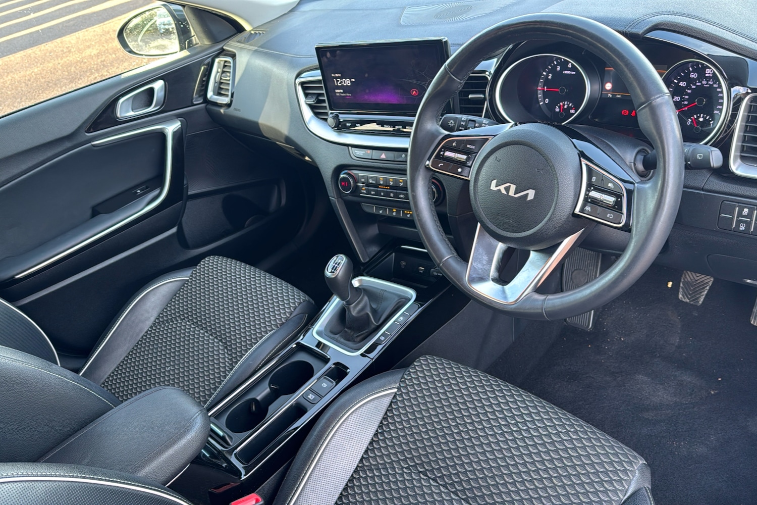 Used Kia Ceed 2024 for sale - 76774496: Photo 10