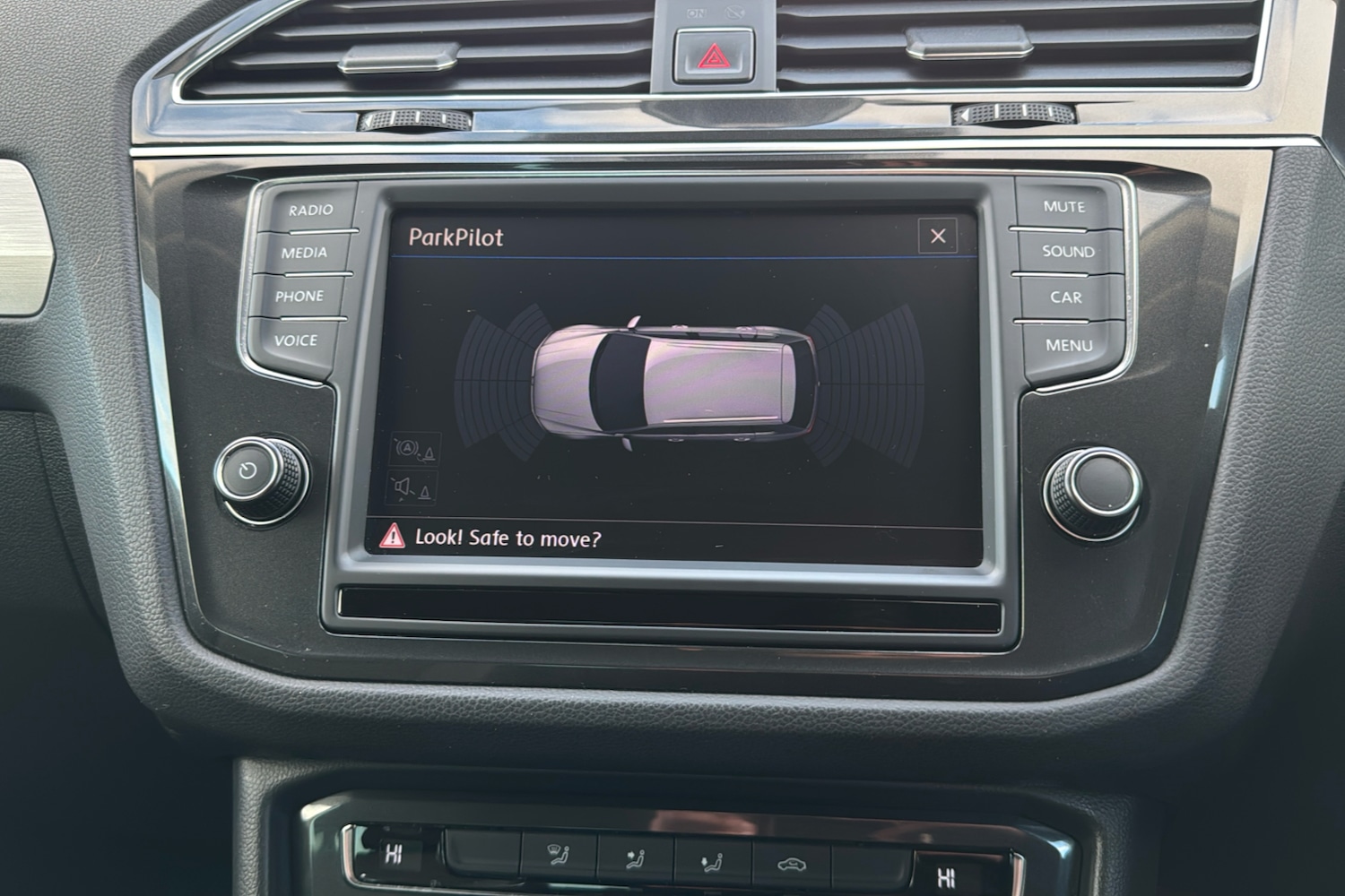 Used Volkswagen Tiguan 2016 for sale - 76649436: Photo 47