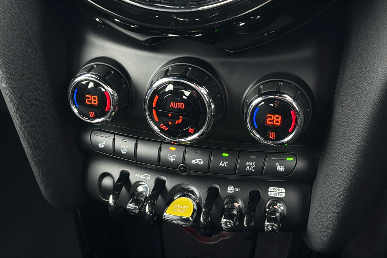 Used MINI Hatch 2021 for sale - 77589337: Photo 16