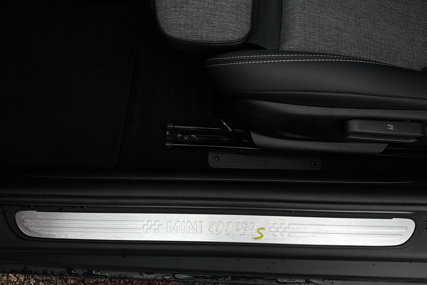 Used MINI Hatch 2021 for sale - 77589337: Photo 40