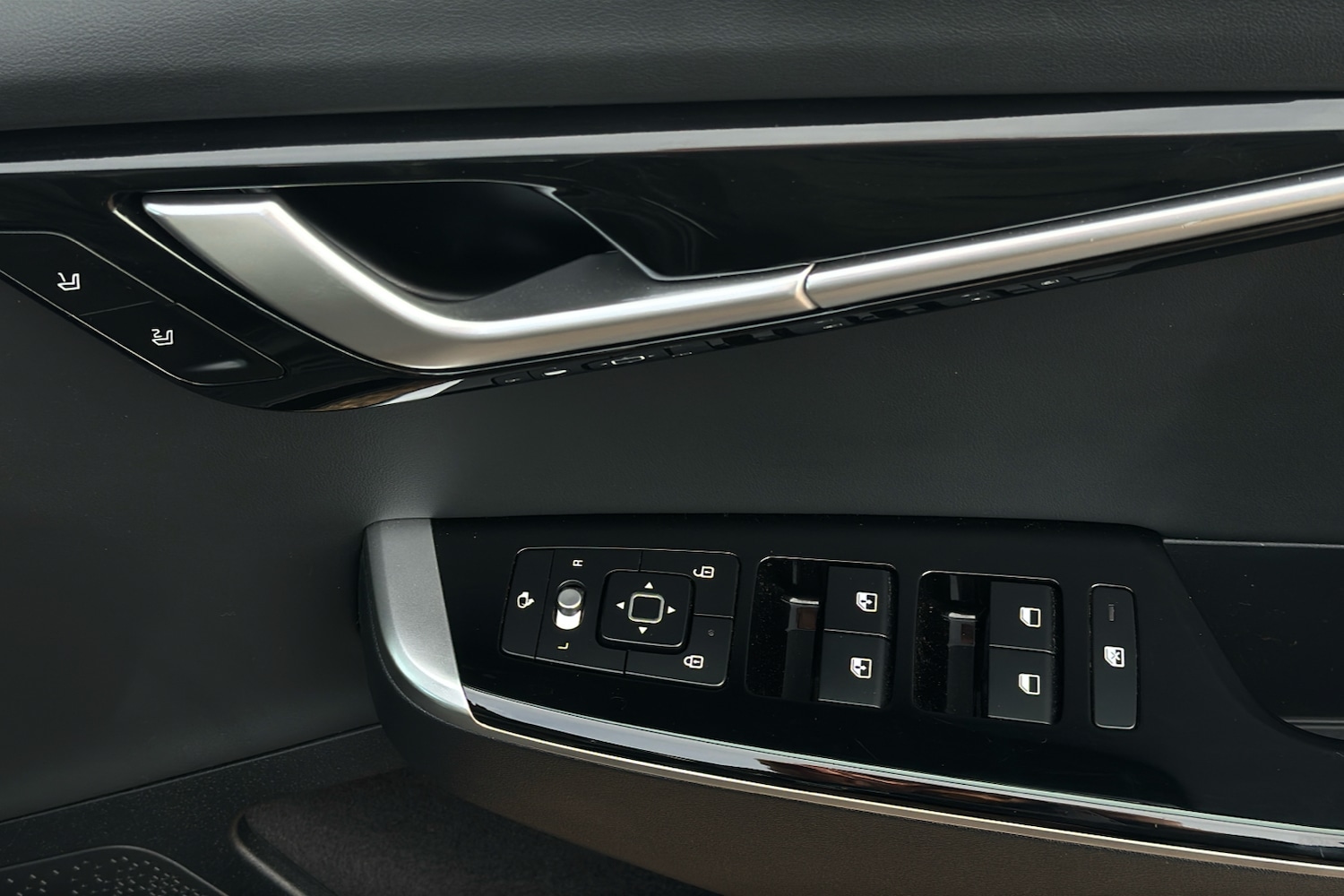 Used Kia EV6 2024 for sale - 77914430: Photo 45