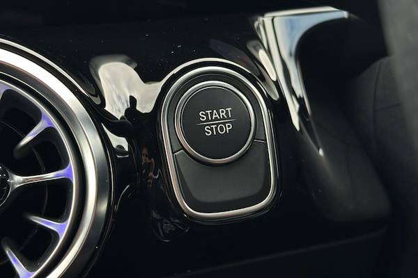Used Mercedes-Benz EQA 2022 for sale - 76015706: Photo 23