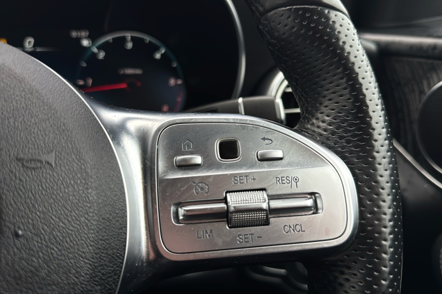 Used Mercedes-Benz GLC 2020 for sale - 77543408: Photo 18