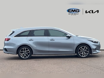 Used Kia Ceed 2023 for sale - 78264477: Photo