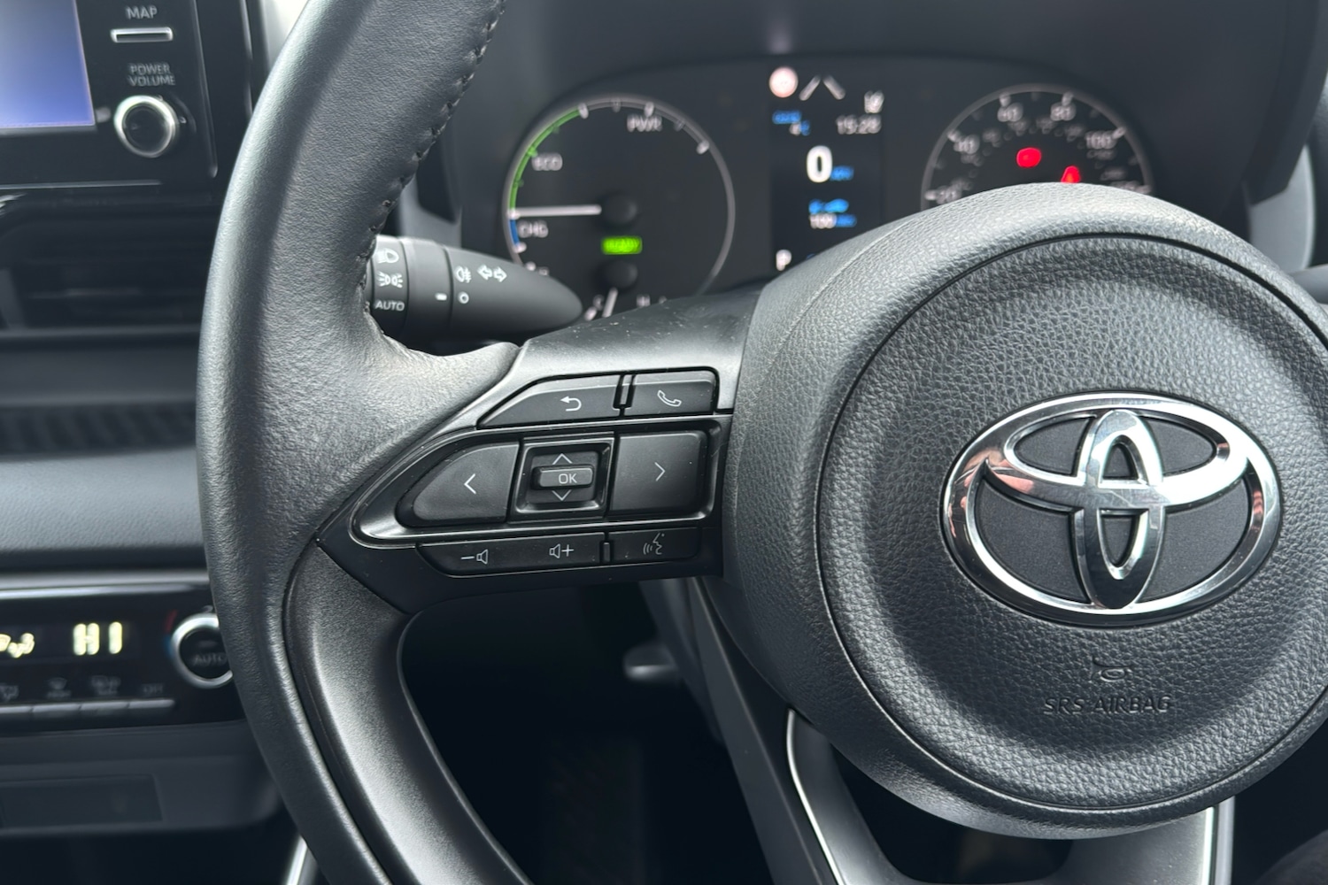 Used Toyota Yaris 2022 for sale - 77298160: Photo 17