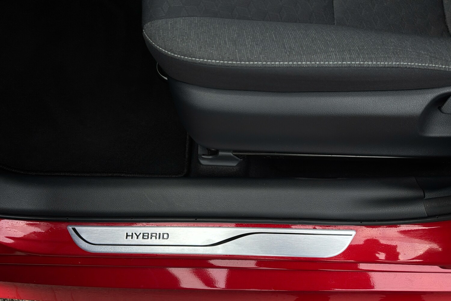 Used Toyota Yaris 2022 for sale - 77298160: Photo 41