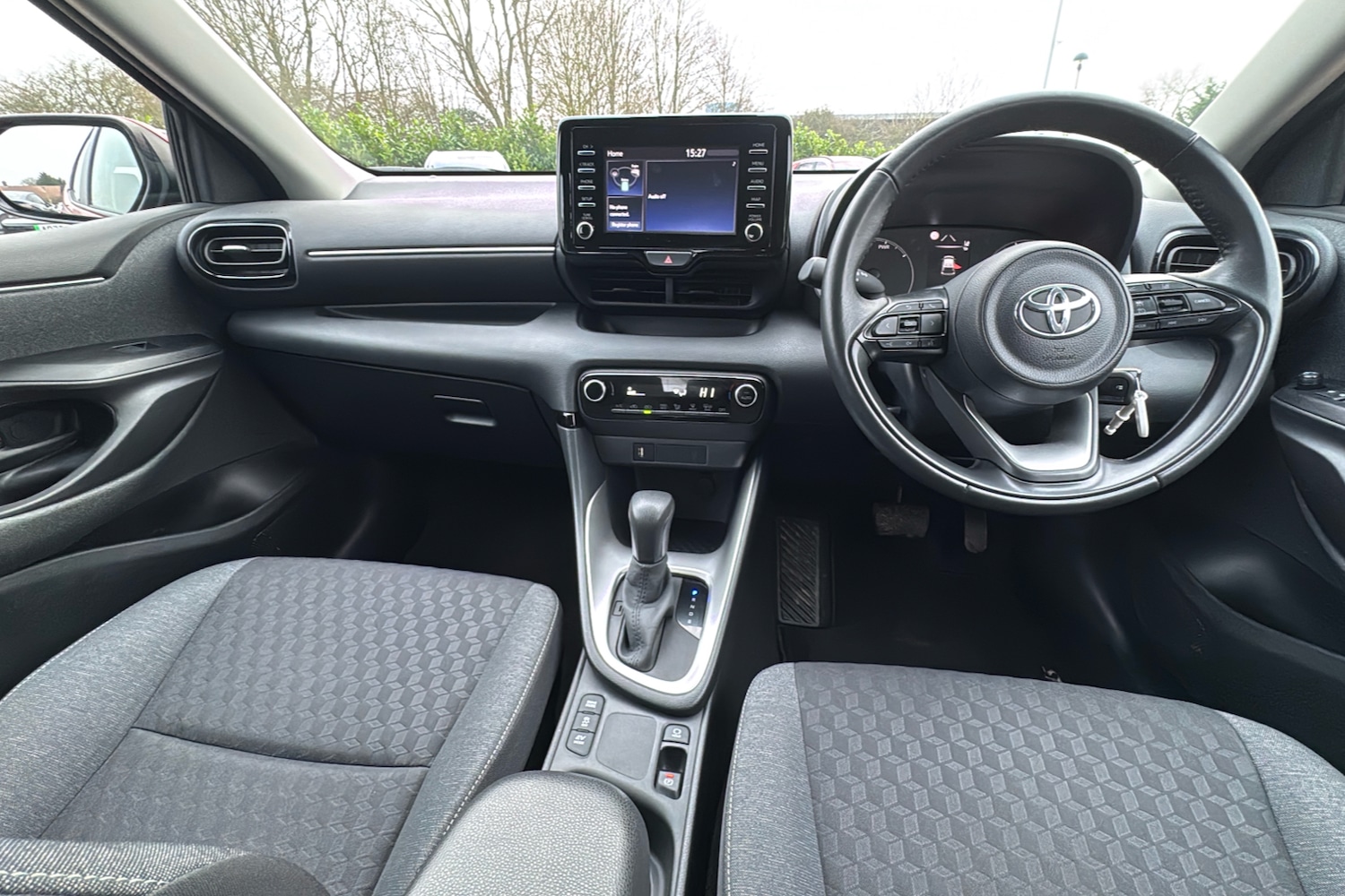 Used Toyota Yaris 2022 for sale - 77298160: Photo 9