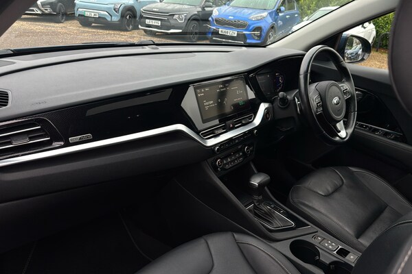 Used Kia Niro 2020 for sale - 76262589: Photo 11