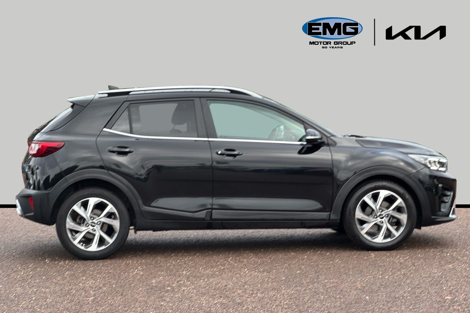 Used Kia Stonic 2023 for sale - 76464064: Photo 4