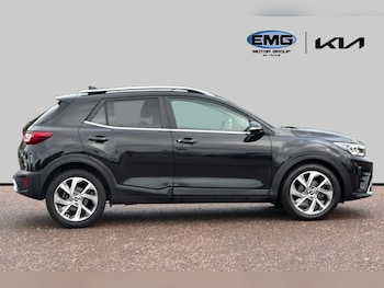 Used Kia Stonic 2023 for sale - 76464064: Photo