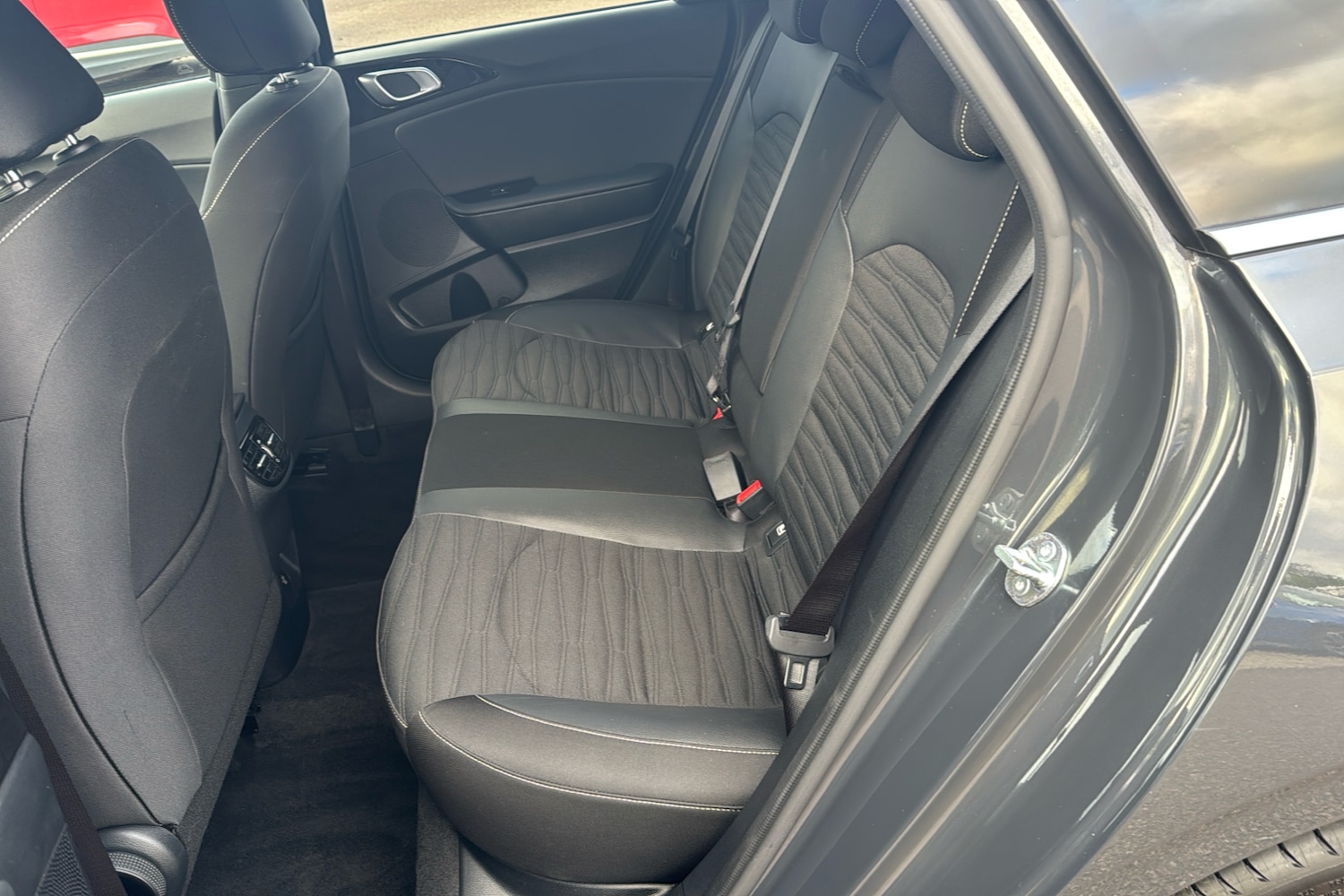 Used Kia Ceed 2025 for sale - 76892906: Photo 40