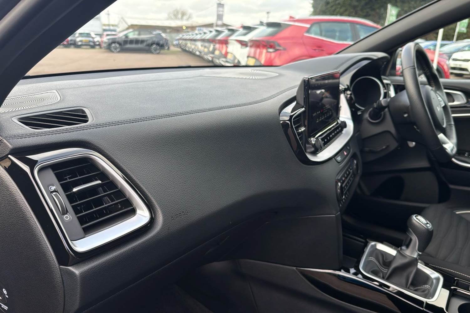 Used Kia Ceed 2025 for sale - 76892906: Photo 42