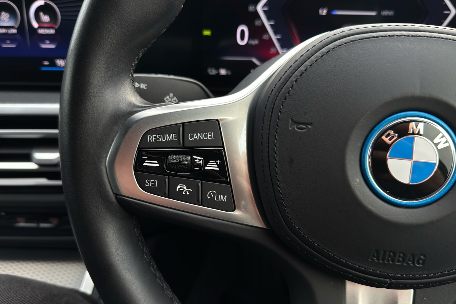 Used BMW i4 2022 for sale - 76243448: Photo 17