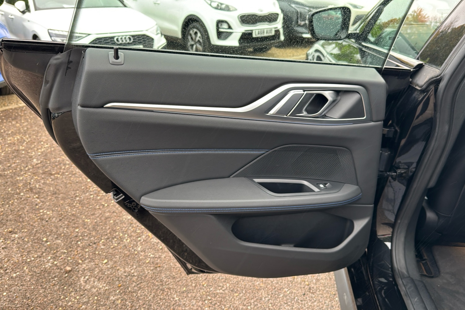 Used BMW i4 2022 for sale - 76243448: Photo 39