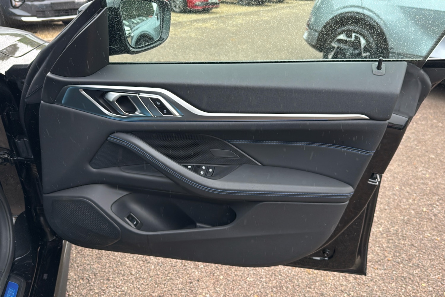 Used BMW i4 2022 for sale - 76243448: Photo 46