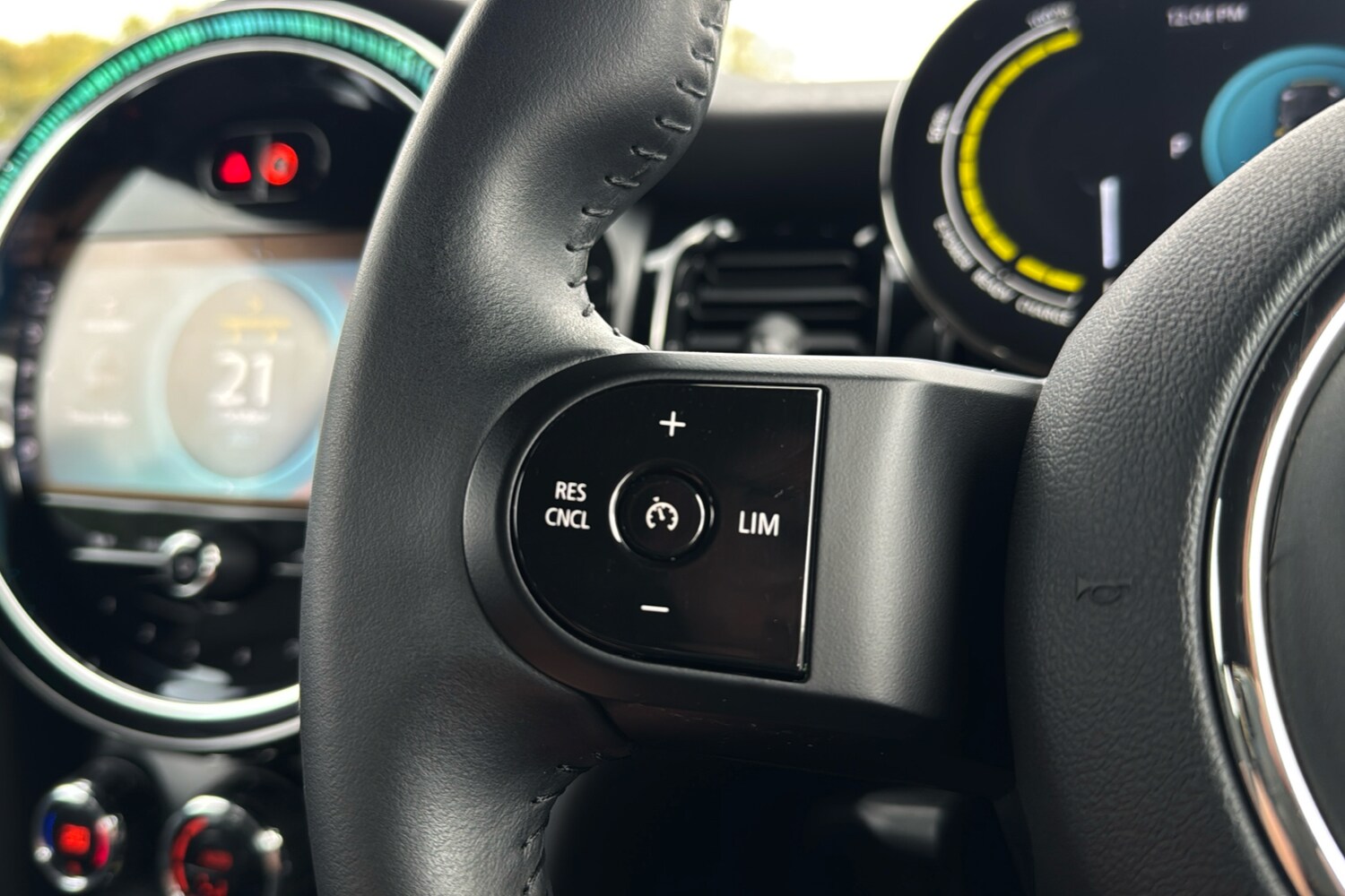 Used MINI Electric Hatch 2022 for sale - 76310462: Photo 17